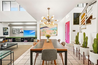 Unique architect-designed lakefront home- this is the one you - photo 12