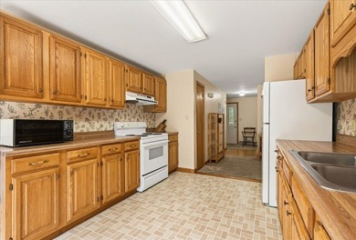 Enjoy being close to town while living in a quiet neighborhood - photo 12