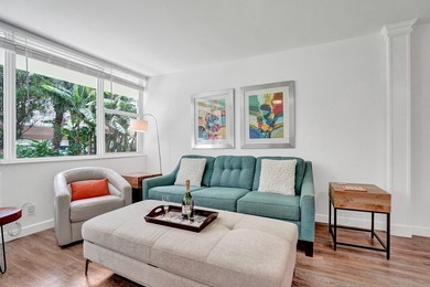 Waterfront Boutique Building and Gorgeous Condo in Central - photo 12