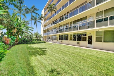 Waterfront Boutique Building and Gorgeous Condo in Central - photo 16