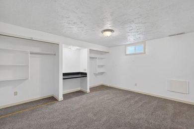 Welcome to your next home ! This beautiful brick home is - photo 17