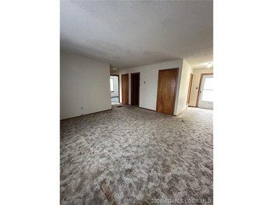 4-bed, 2-bath waterfront home in the Turkey Creek arm of Lake of - photo 20