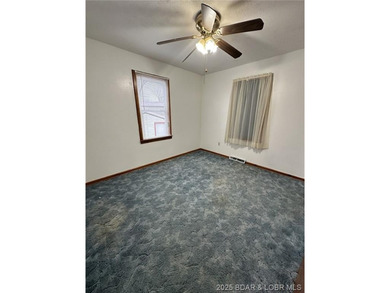 4-bed, 2-bath waterfront home in the Turkey Creek arm of Lake of - photo 23