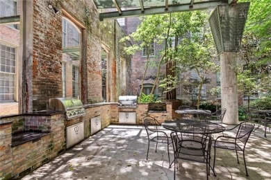 LOCATION - COURTYARD VIEW - TWO BATHS - LOVELY, FLEXIBLE FLOOR