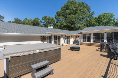 Fisherman's paradise! Waterfront residence situated on the - photo 32