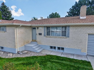 Welcome to your next home ! This beautiful brick home is - photo 39