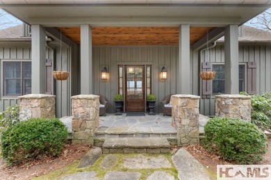 Exceptional private five-bedroom *Lodge Home* with expansive - photo 39
