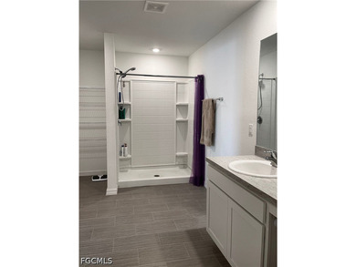 Available for the very first time, this Large contemporary - photo 10