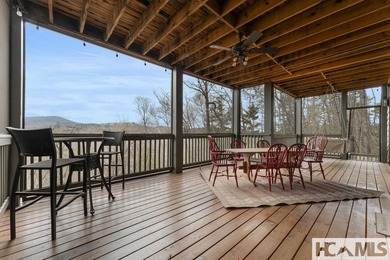 Exceptional private five-bedroom *Lodge Home* with expansive - photo 40