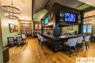 Exceptional private five-bedroom *Lodge Home* with expansive - photo 44