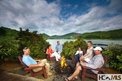 Exceptional private five-bedroom *Lodge Home* with expansive - photo 46