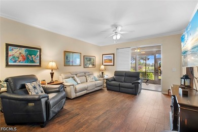 This elegant first floor end unit presents 2/3 bedrooms, 2 baths - photo 10