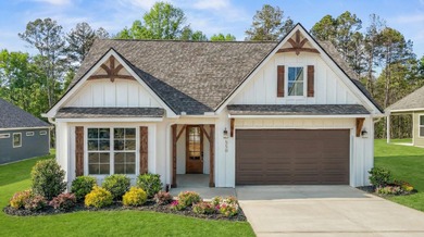 Chickamauga Lake Home Sale Pending in Soddy Daisy Tennessee