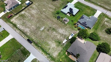 Rare oversized homesite in a rapidly developing area of Cape - photo 4