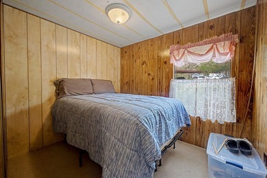 Whether you're searching for a weekend lake camp or a full-time - photo 12