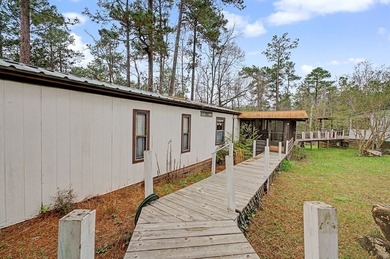 Whether you're searching for a weekend lake camp or a full-time - photo 16