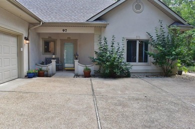 This Beautiful custom-built home is thoughtfully designed and - photo 2