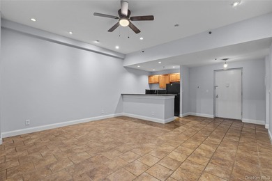 RARE OPPORTUNITY: Welcome home to this beautifully designed - photo 5