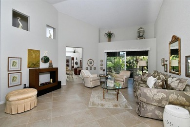 TIRED OF CONDO LIVING SPREAD OUT IN THIS ESTATE PROPERTY. This - photo 8