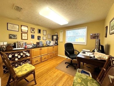 LOCATION! LOCATION! LOCATION! Prime MIXED USE opportunity - photo 8
