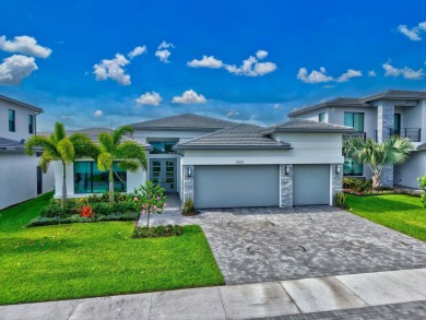 (private lake, pond, creek) Home For Sale in Boca Raton Florida