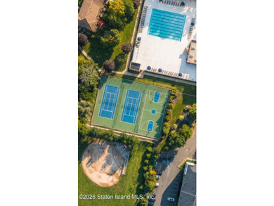 Welcome to this beautiful oversized Condo. Offering bright - photo 12