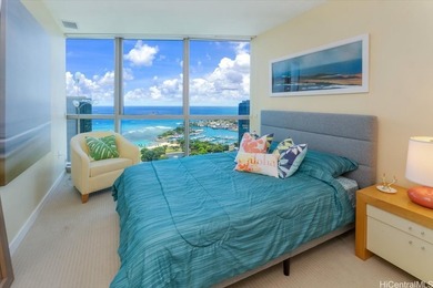Jewel in the Sky! Modern, luxurious penthouse living with - photo 13
