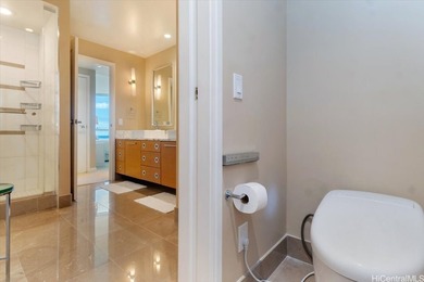Jewel in the Sky! Modern, luxurious penthouse living with - photo 15