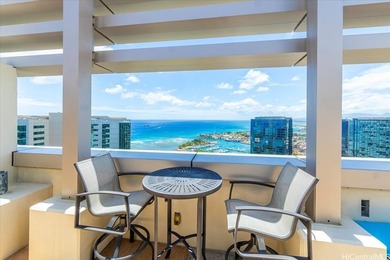 Jewel in the Sky! Modern, luxurious penthouse living with - photo 16