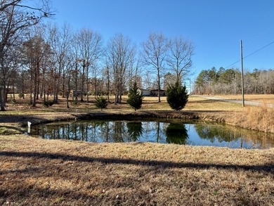 (private lake, pond, creek) Home For Sale in Sequatchie Tennessee