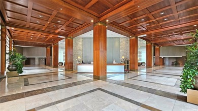 Jewel in the Sky! Modern, luxurious penthouse living with - photo 24