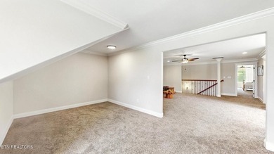 Wake up each morning to wide-open water views and spend your - photo 31