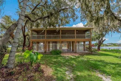 Spirit Lake Home For Sale in Winter Haven Florida