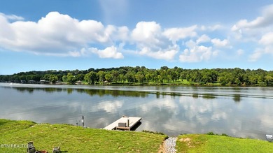 Wake up each morning to wide-open water views and spend your - photo 44