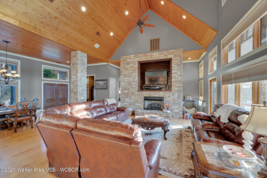 BIG OPEN WATER VIEWS - 4BR/4.5BA, Office + Bonus Room. Amazing - photo 6