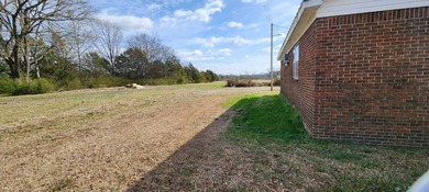 Discover the perfect blend of opportunity and privacy with this - photo 4