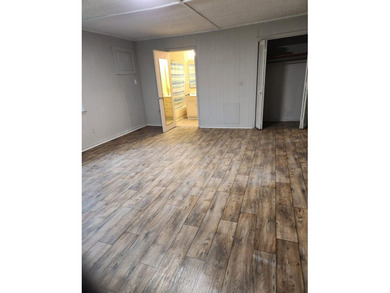 Discover the perfect blend of opportunity and privacy with this - photo 10