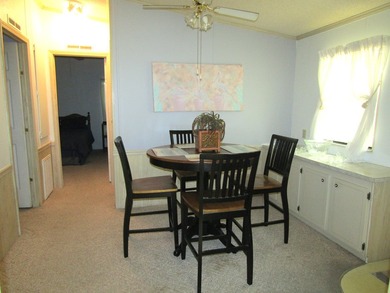 Listed By Jamaica Bay Sales Team. Corner Lot this 1987 Fleetwood - photo 10