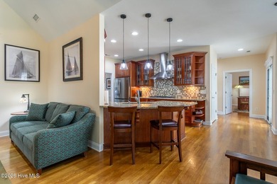 Gorgeous, golf course view, home in the desirable, gated - photo 22