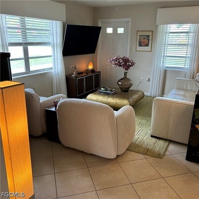 Charming two-bedroom two bath home sitting on a spacious corner - photo 4