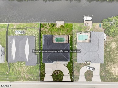 Fully remodeled waterfront home in Cape Coral featuring 3 - photo 2