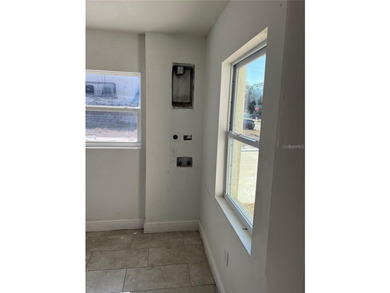 Short Sale. Short Sale. Welcome to this inviting and spacious - photo 3
