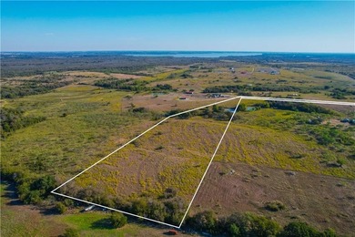 (private lake, pond, creek) Acreage For Sale in Hubbard Texas