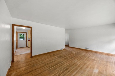 Welcome to 711 Elm Ave in Gaylord-a charming rambler nestled in - photo 11