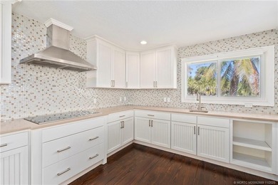 Discover this spectacular ocean view, multi-generational home on - photo 12