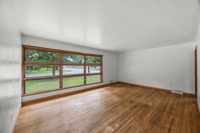 Welcome to 711 Elm Ave in Gaylord-a charming rambler nestled in - photo 13