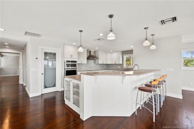 Discover this spectacular ocean view, multi-generational home on - photo 14