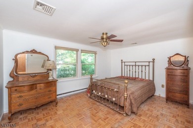 Welcome to the sought after Awosting lake community! Situated in - photo 15