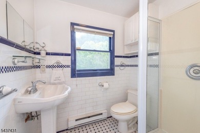 Welcome to the sought after Awosting lake community! Situated in - photo 17