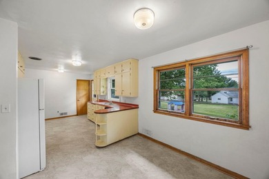 Welcome to 711 Elm Ave in Gaylord-a charming rambler nestled in - photo 20